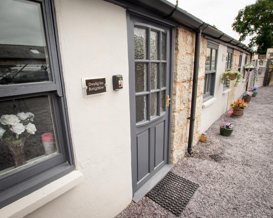Dwylig Isa Holiday Cottages Rhuddlan Exterior foto